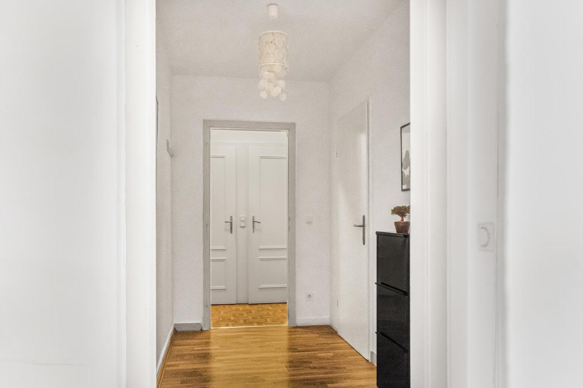 Wanderlust 2br In The Heart Of It Apartment